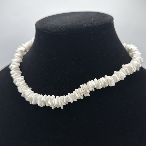 Natural Gemstone Chip Choker Necklace - Picture 3 of 8